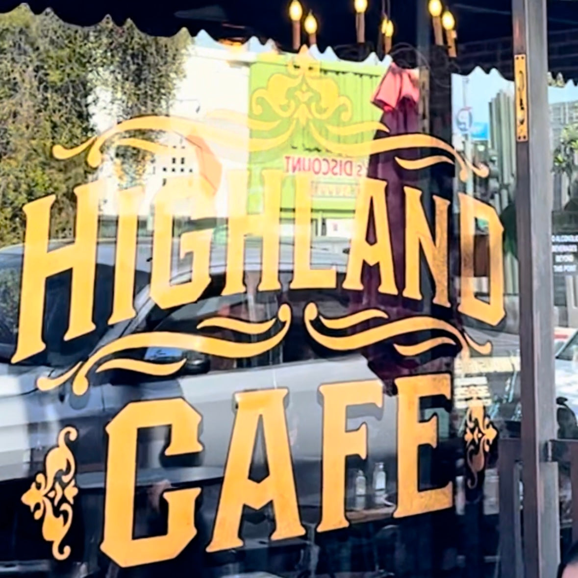 Highland Cafe ⚡ Good Day Latte